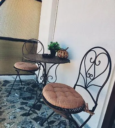 Apartment Black Flox *